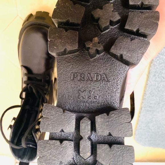 Prada Monolith leather and Re-Nylon boots with pouch - Picture 3 of 9